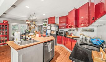 113 Meridian Rd, Beaufort, SC 29907