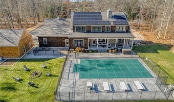 236 Tomaquag Rd, Hopkinton, RI 02804