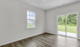 1051 QUEENSLAND Ln, Ayden, NC 28513