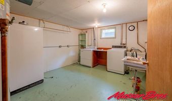 1808 12th St, Cody, WY 82414