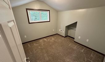 200 Caroline Ave, Altoona, PA 16602