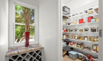 4020 Walnut Creek Trl, Alpharetta, GA 30005