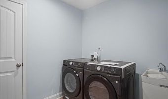 7945 Garnet Trce, Ball Ground, GA 30107