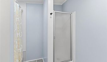 242 Blunt Ave, Austin, IN 47102