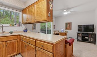 200 Woodmont Ave 118, Bridgeport, CT 06606