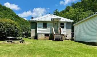 4368 Anawalt Ridge Rd, Anawalt, WV 24808