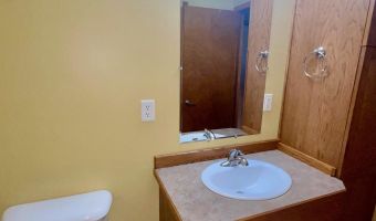 1905 20th St SW, Austin, MN 55912