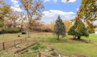 74500 240th St, Albert Lea, MN 56007