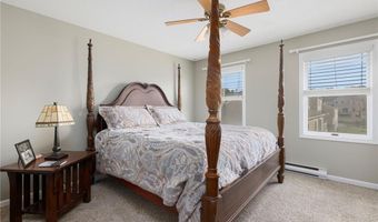 414 North Ln, Bristol, RI 02809