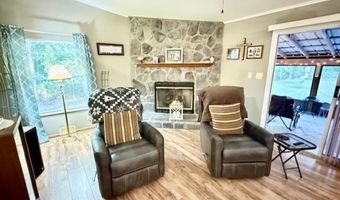 3520 NW 67th Ter, Bell, FL 32619