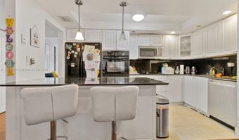 3350 NE 192nd St 1L-B, Aventura, FL 33180