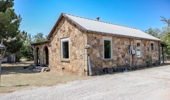 4509 Curry Ln, Abilene, TX 79606