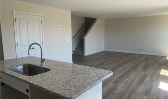 38 Coachman Ln, Autryville, NC 28318