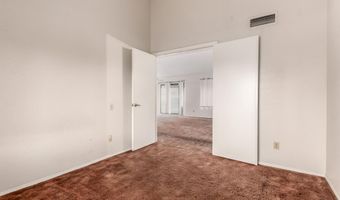 1729 W BROOKS St, Chandler, AZ 85224