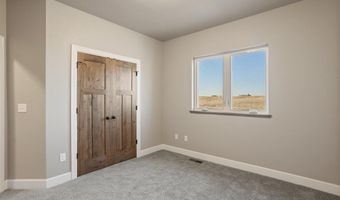 1862 GOLDEN LARK Trl, Cheyenne, WY 82009
