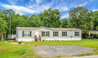 317 Pooshee Plantation Way, Bonneau, SC 29431