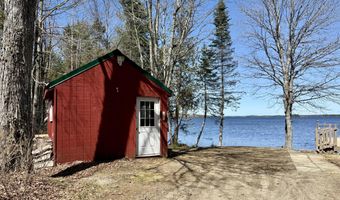 38 Lamb Farm Rd, Baileyville, ME 04694
