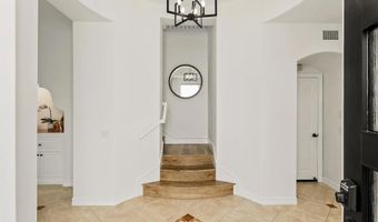6774 Caurina Ct, Carlsbad, CA 92011