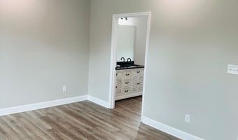 66 Swanee Dr, Albertville, AL 35950