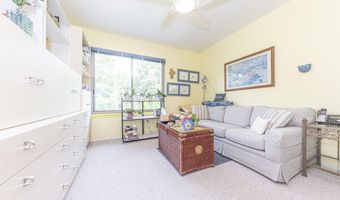 765 Peninsula Ct, Ann Arbor, MI 48105