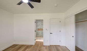 512 E NARRAMORE Ave, Buckeye, AZ 85326