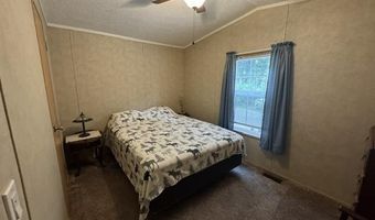 60 Tori Ln, Bennington, VT 05201