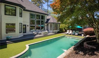 265 Oakhurst Leaf Dr, Alpharetta, GA 30004