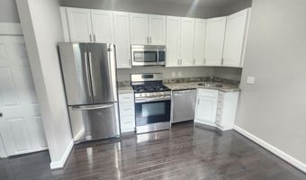 1827 MCCULLOH St, Baltimore, MD 21217
