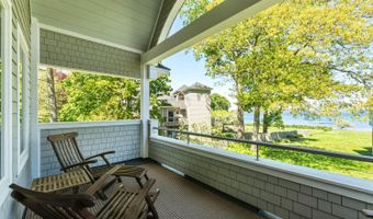 11 Grason Ln, Bar Harbor, ME 04609