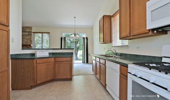 650 Needlegrass Pkwy, Antioch, IL 60002