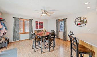 308 11th Ave NW, Altoona, IA 50009