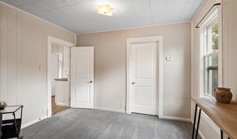 617 W 24TH St, Cheyenne, WY 82001