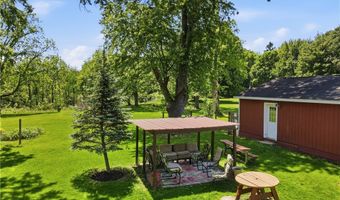 2934 College St, Austinburg, OH 44010
