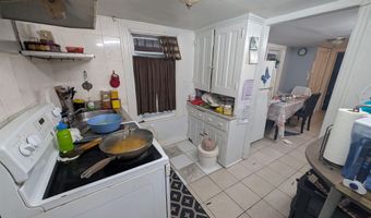 104 S Massachusetts Ave, Atlantic City, NJ 08401