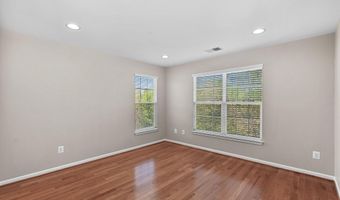 43104 BALTUSROL Ter, Ashburn, VA 20147