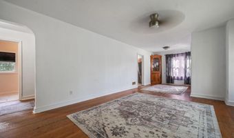 10 N MAIN St, Magnolia, DE 19962