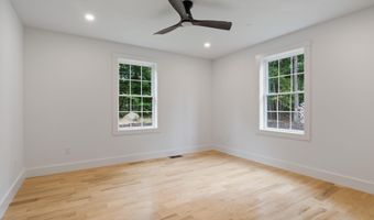 86 Branch View Ter, Alfred, ME 04002