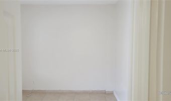 3475 N Country Club Dr 319, Aventura, FL 33180