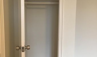 1722 N QUINN St 203, Arlington, VA 22209