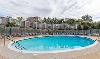 4977 BATTERY Ln 1-311, Bethesda, MD 20814
