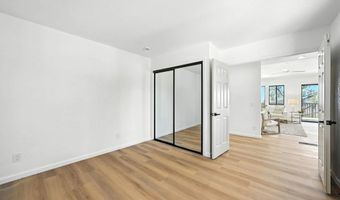 28983 Mountain Meadow Rd, Escondido, CA 92026