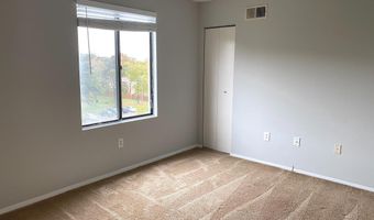 6300 STEVENSON Ave 819, Alexandria, VA 22304