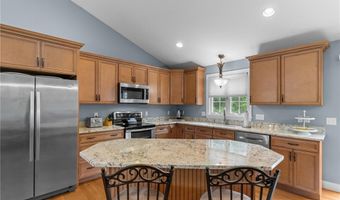 76 Lakehurst Dr, Coventry, RI 02816