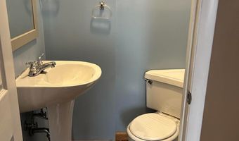 1466 BLUEJAY Rd, Abington, PA 19001