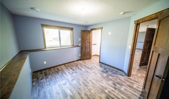 426 Creek Ave, Delano, MN 55328
