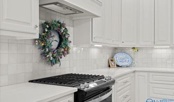 2235 Lea Christine Cir NE, Arab, AL 35016