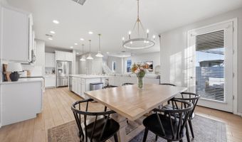 905 S CANAL Dr 13, Chandler, AZ 85225