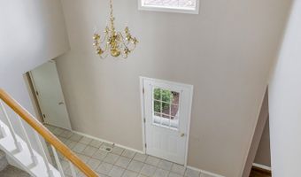 1370 Yellowstone Pkwy, Algonquin, IL 60102