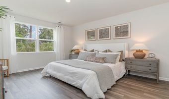 2095 Marietta Cir Plan: ELLE, Ash, NC 28420