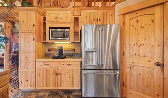 1062 Johnny Martinez Trl, Bozeman, MT 59715